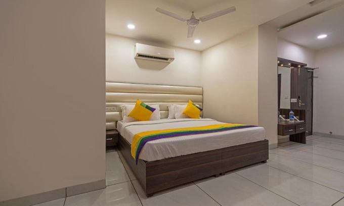 Ludhiana Hotel | Itsy Hotels P Grand