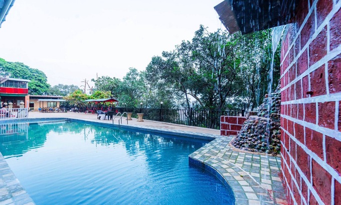Matheran Hotel | Itsy Hotels Sun N Shade