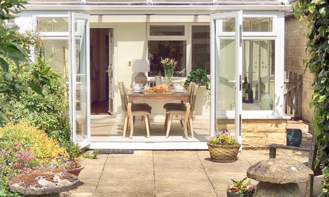Bourton House | Ivy Cottage