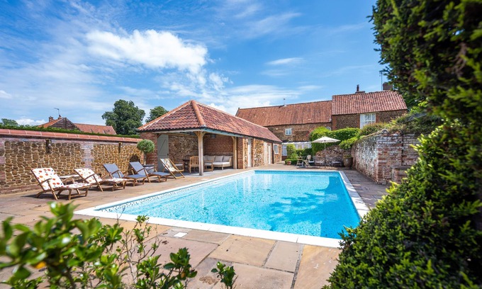 Grimston House | Ivy Farm, Grimston, Norfolk