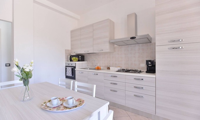Pula Apartment | IzzHome Lagoon