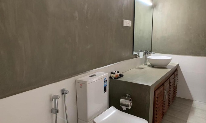 Divulapitiya Villa | J&M Villas