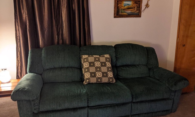 Monroe Apartment | Jack's Joint's #2 in downtown Monroe MI