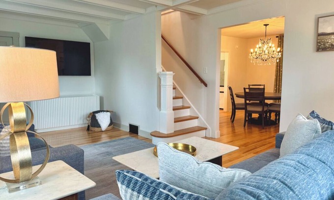 Sherrill House | Jackpot Stay! Historic Home Near Casino Action