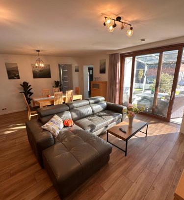 Borkowo Lostowickie Apartment | Jacuzzi Bubble Apartment - 15 minutes drive from the Old Town