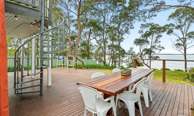 St. Georges Basin House | Jado on the Lake, Jervis Bay