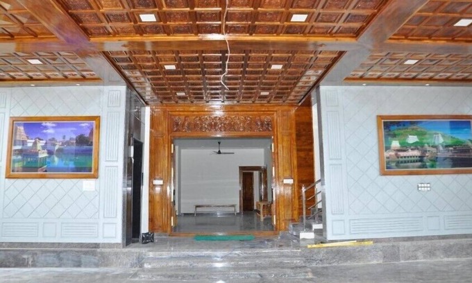 Tiruvettipuram Hotel | Jaithri Hotel and Event Center