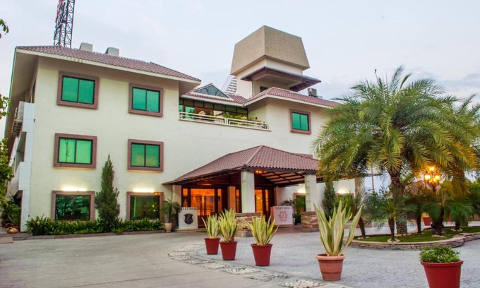 Indore Hotel | JALSA HOTEL & BANQUETS