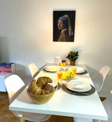 Innenstadt-Ost Apartment | Japandi-Style in Dortmund mit Stellplatz, Balkon