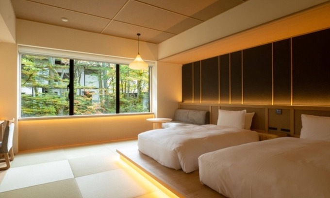 Kusatsu Onsen Hotel | JapaneseWestern style room shower booth only f/Agatsumagun Gunma