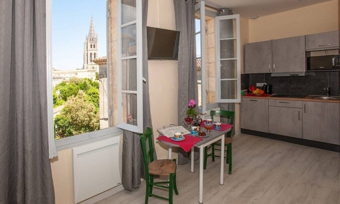 Saint-Emilion Apartment | Jardin des Ursulines Centre Saint-émilion, 30m2