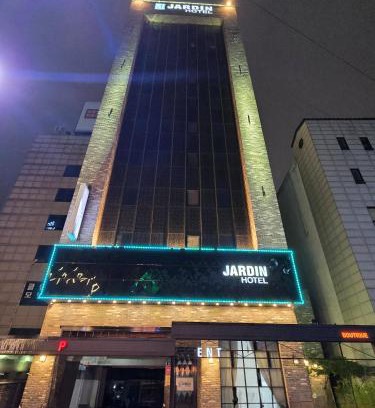 Yeongdeungpo-gu Hotel | Jardin Hotel