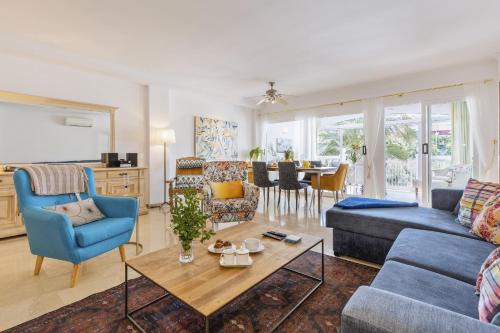 Aduanas Apartment | Jardines Del Sol