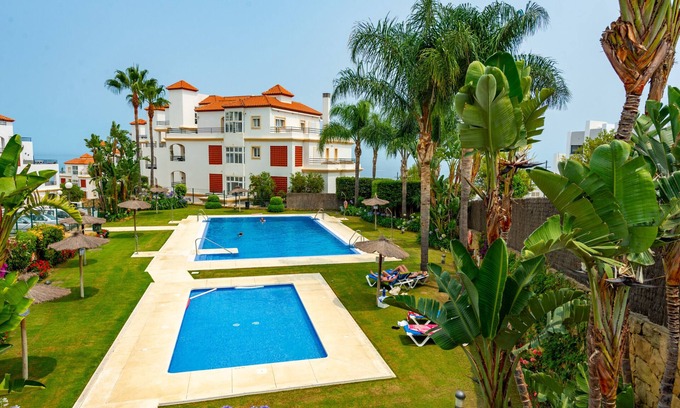 Puerto de la Duquesa Apartment | Jardines Mar Mediterraneo 2433 Sea View