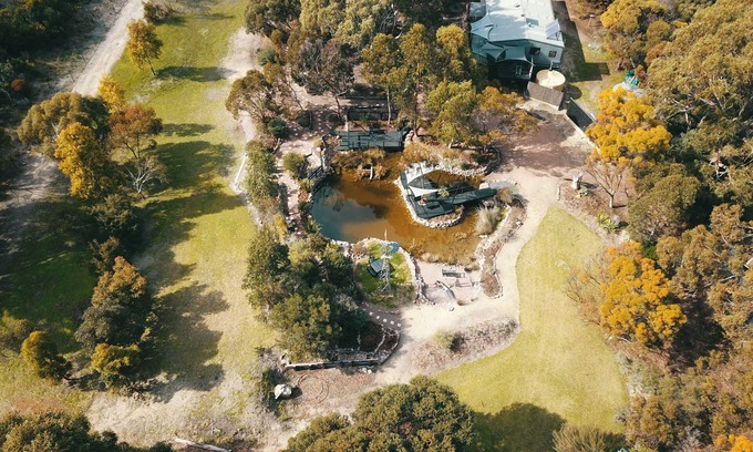 Pink Lake House | Jasmine House