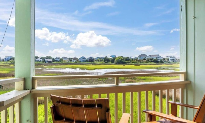 North Carolina Coast Apartment | Jasmine Waves, North end CB