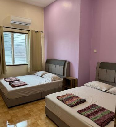 Taman Haji Zainal House | JAST 9 PIONEER COVE VILLA
