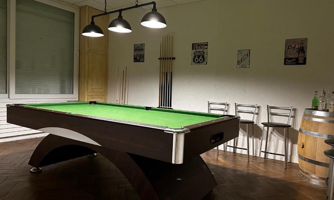 Epernay Apartment | Jaurès 99 - 2 chambres salle de billard et jardin