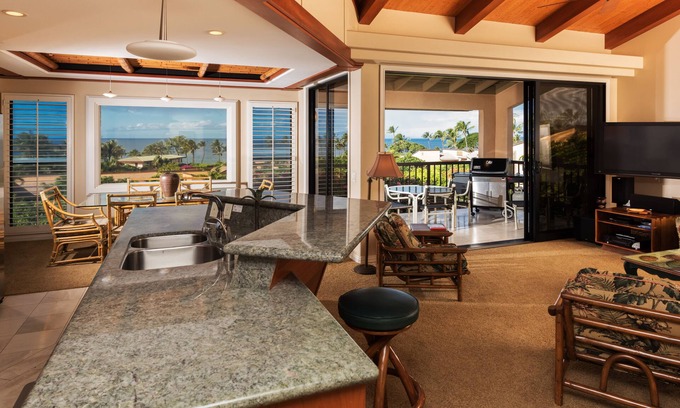 Wailea Condo | Jaw Dropping Ocean Views from Second Story, 2 Bedroom Unit 2D