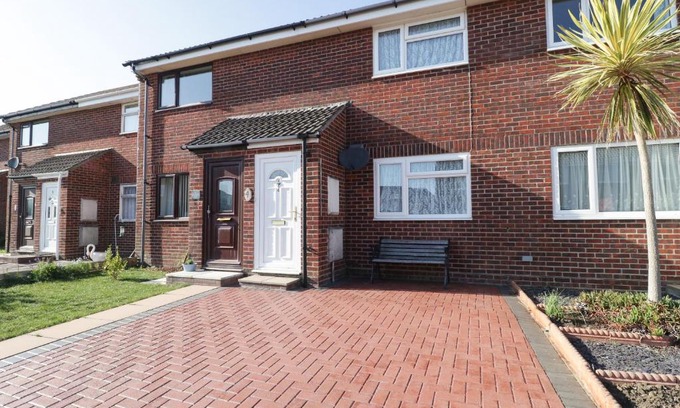 Wyke Regis House | Jay Cottage