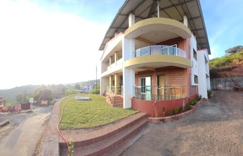 Mahabaleshwar House | Jayarutu Bungalow Mahabaleshwar