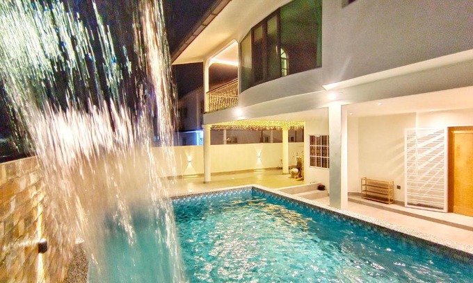 Central District Villa | JB City Villa (Private Pool)