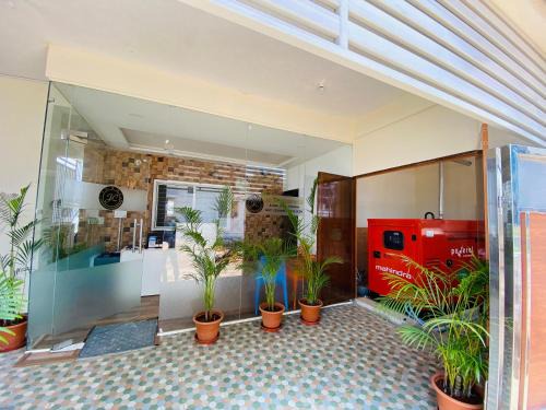 Bengaluru Hotel | Jc Residence
