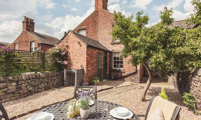 Belper Cottage | Jedediah Cottage, Belper, Derbyshire