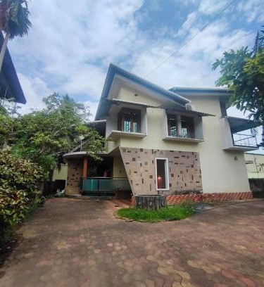 North Paravur House | Jeeson stay