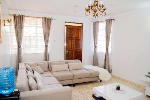Nyeri Apartment | Jenna stays