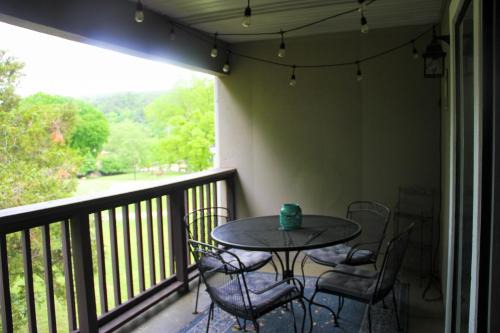 Table Rock Apartment | Jenny's Kickback Retreat
