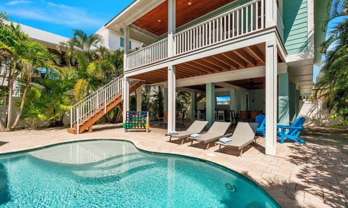 Anna Maria House | Jersey Gal by Duncan Real Estate