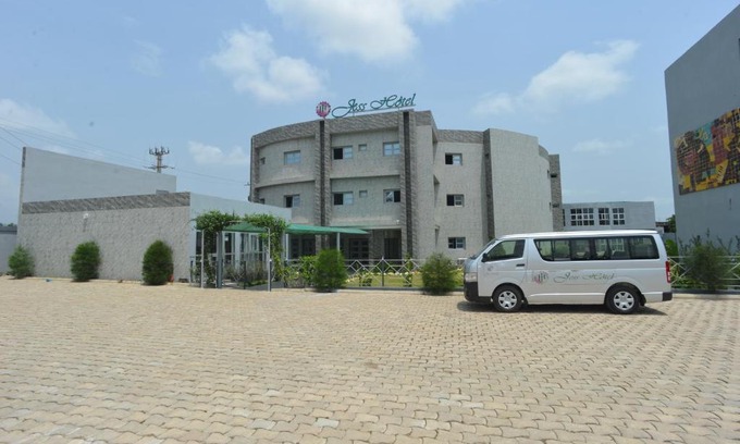 Kpalime Hotel | Jess Hotel Kpalimé