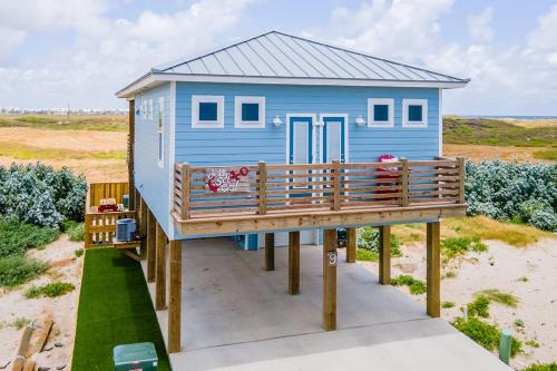 Port Aransas House | Jetty Set Go! Ocean Views & Private Pool!