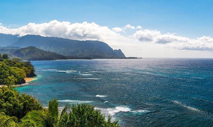 Princeville Condo | Jewel of the Pacific: Oceanfront Paradise Dream Escape in Princeville, Kauai