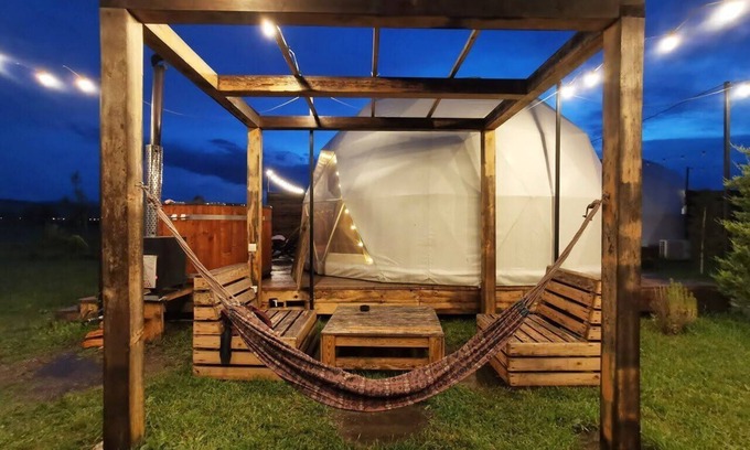 Tsilkani Bed & Breakfast | Jewelberry Glamping