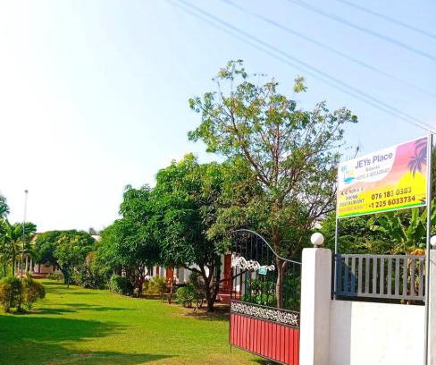 Nilaveli House | JEYs Place