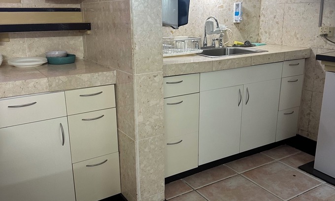 Levittown Apartment | Jill Pool Villa