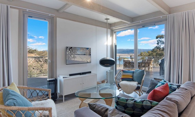 East Jindabyne House | Jindy Haus - 76 Kunama Drive