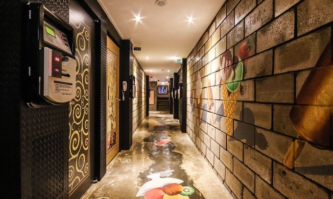 Chinju Hotel | Jinju Ice Cream