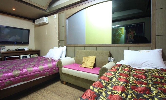 Jinju Hotel | Jinju MT
