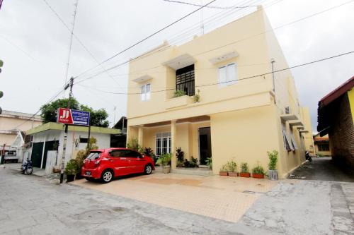 Catur Tunggal House | JJ House Gejayan