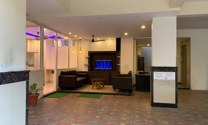 Nagpur Hotel | JK Rooms 126 Parashar Legacy - Station