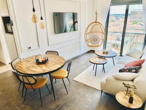 Jerusalem Apartment | JLM market suite