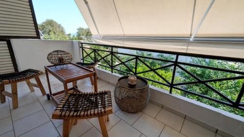 Kamena Vourla Apartment | JM Apartment in Kamena Vourla