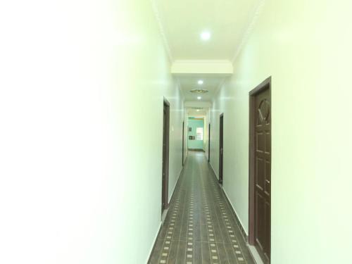 Thirunallar House | JMS Iyer Guest House, Thirunallar Room's