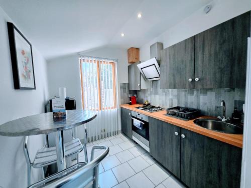 Auxerre Apartment | Joffre - Sejour a Auxerre