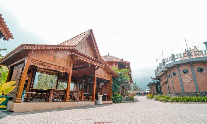 Sukapura Hotel | Joglo Kecombrang Bromo
