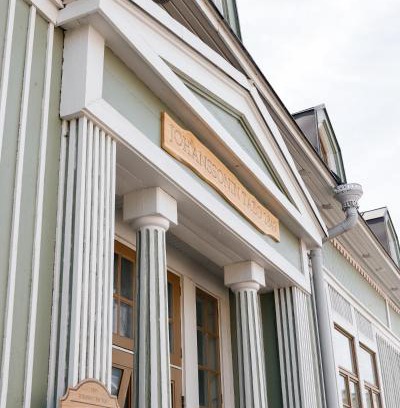 Ylamylly Hotel | Johanssonin talo 1849