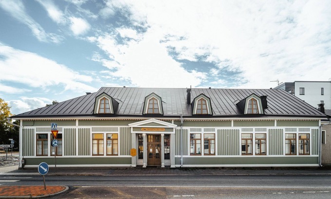 Ylamylly Hotel | Johanssonin talo 1849